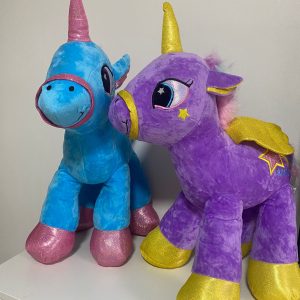 Unicorn Curcubeu cu Aripi Jucarie Plus