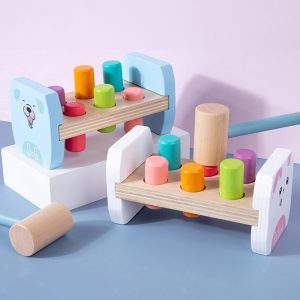 Banc lucru cu Ciocanel Jucarie Motrica cu Animalute