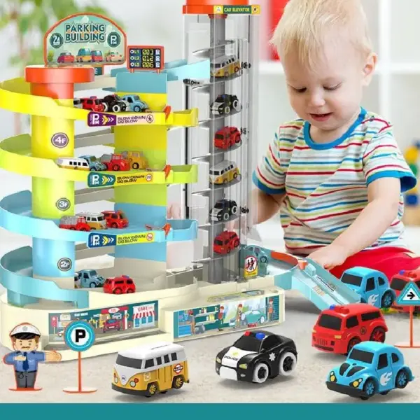 Parcare 4 Etaje cu Piste Lift 6 Masinute si Garaj