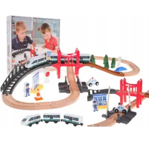 Circuit din Lemn cu Trenulet Pod si Statie de Politie Caratoys