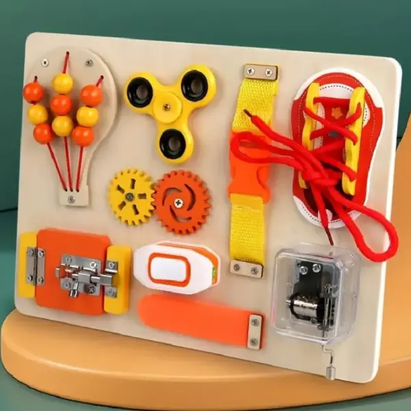 Placa din Lemn cu Activitati Busy Board 3 ani+ Caratoys