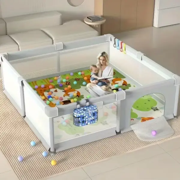 Tarc de Joacă Mare 200x180 cu Bile Manere si Covor Termoizolant Caratoys