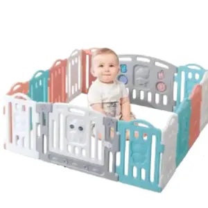 Tarc de Joacă Bebe din Plastic cu Ursulet Panda cu 50 Bile