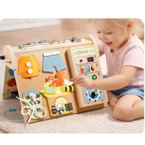 Busy Board Montessori 4 in 1 din Lemn Caratoys