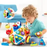 Cub Busy Senzorial Interactiv pentru Bebelusi cu Activitati Montessori