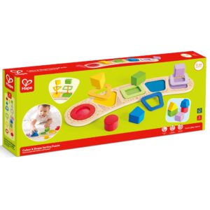 Puzzle din lemn de sortare a culorilor si formelor