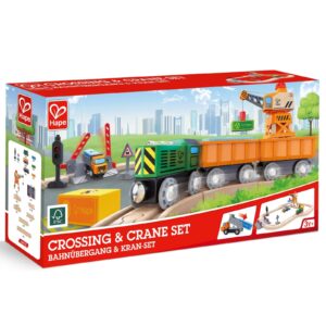 Jucarie din lemn - Set tren de marfa cu macara (34 piese)